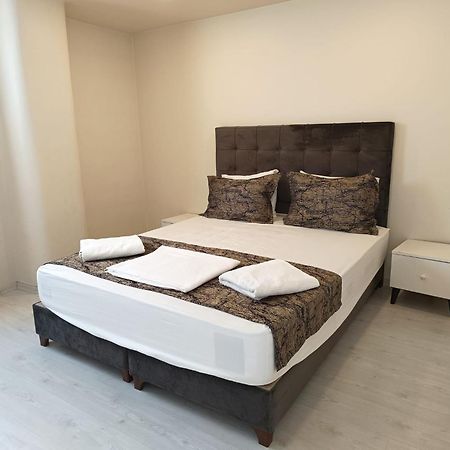 White Crown Apartman Ve Yasam Merkezi Estambul Exterior foto
