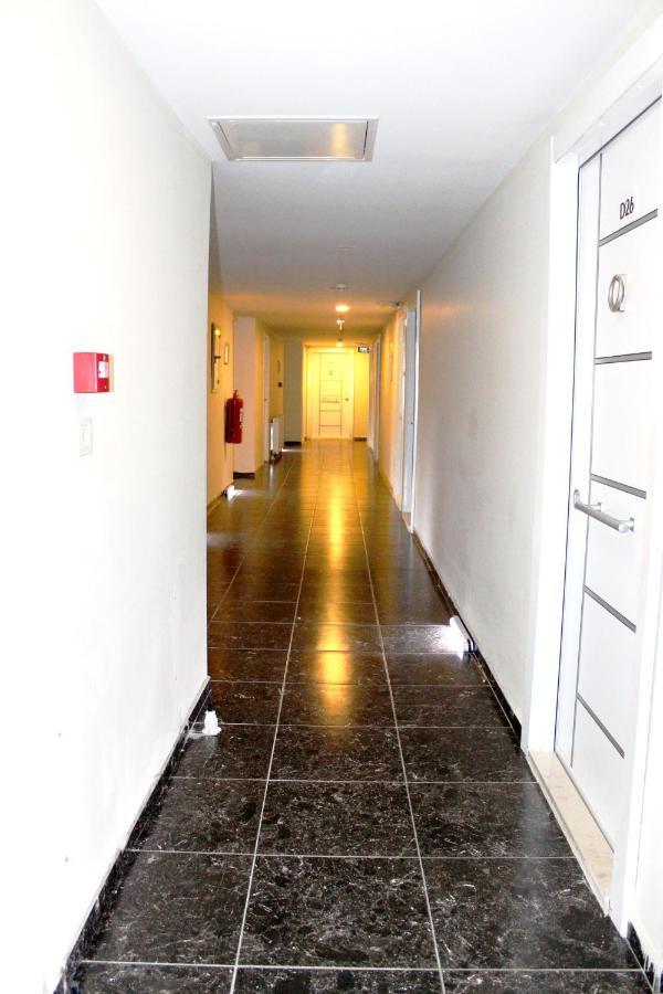 White Crown Apartman Ve Yasam Merkezi Estambul Exterior foto