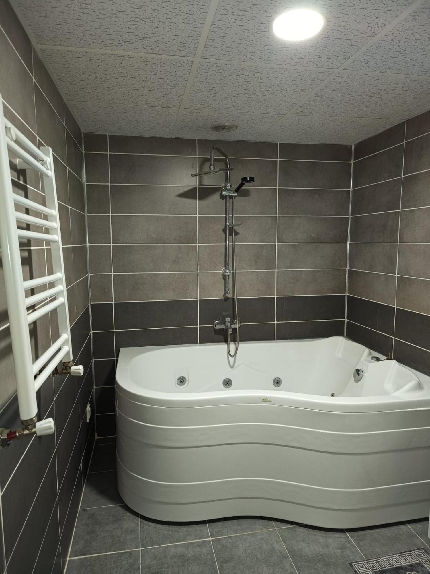 White Crown Apartman Ve Yasam Merkezi Estambul Exterior foto