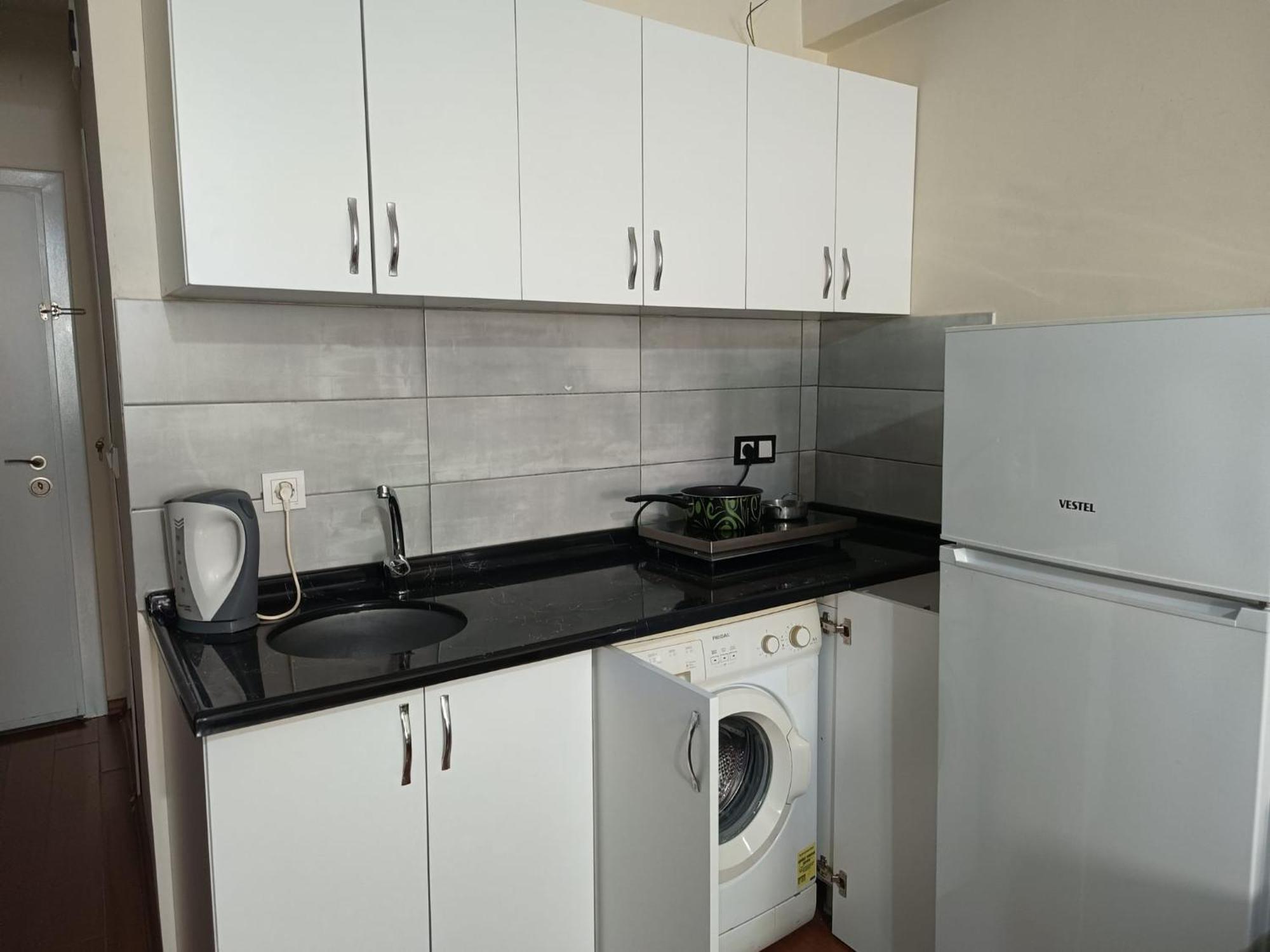 White Crown Apartman Ve Yasam Merkezi Estambul Exterior foto